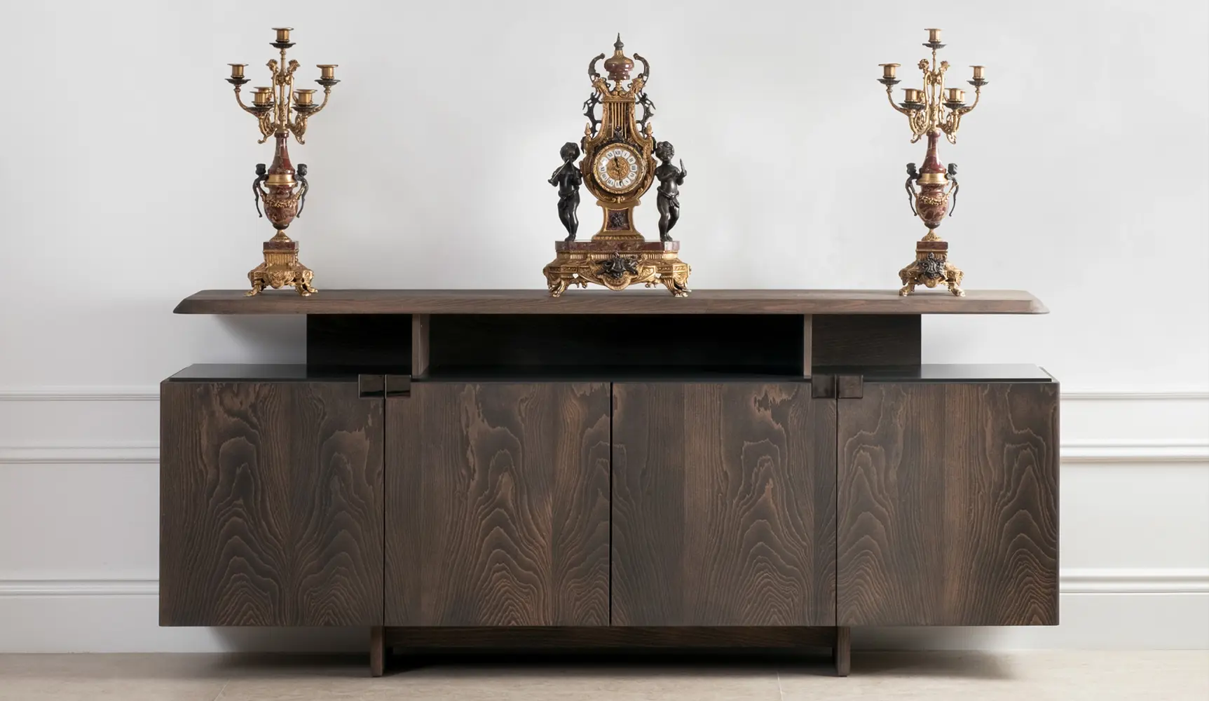 کنسول اسپنسر